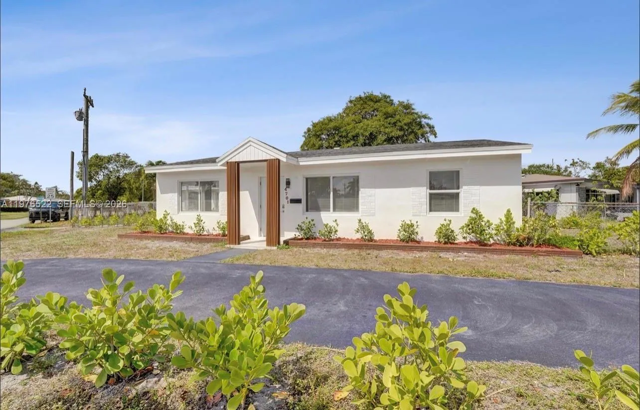 4701 N Andrews Ave, Oakland Park, Florida 33309, Oakland Park, Florida 33309, 2 Bedrooms Bedrooms, ,2 BathroomsBathrooms,Residential,For Sale,4701 N Andrews Ave, Oakland Park, Florida 33309,A11976522