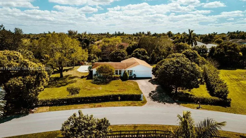 11030 Sw 42nd Ct, Davie, Florida 33328, Davie, Florida 33328, 3 Bedrooms Bedrooms, ,2 BathroomsBathrooms,Residential,For Sale,11030 Sw 42nd Ct, Davie, Florida 33328,A11976082