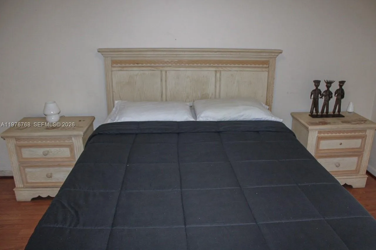 10818 N Kendall Dr R25, Miami, Florida 33176, Miami, Florida 33176, 2 Bedrooms Bedrooms, ,2 BathroomsBathrooms,Residential,For Sale,10818 N Kendall Dr R25, Miami, Florida 33176,A11976768