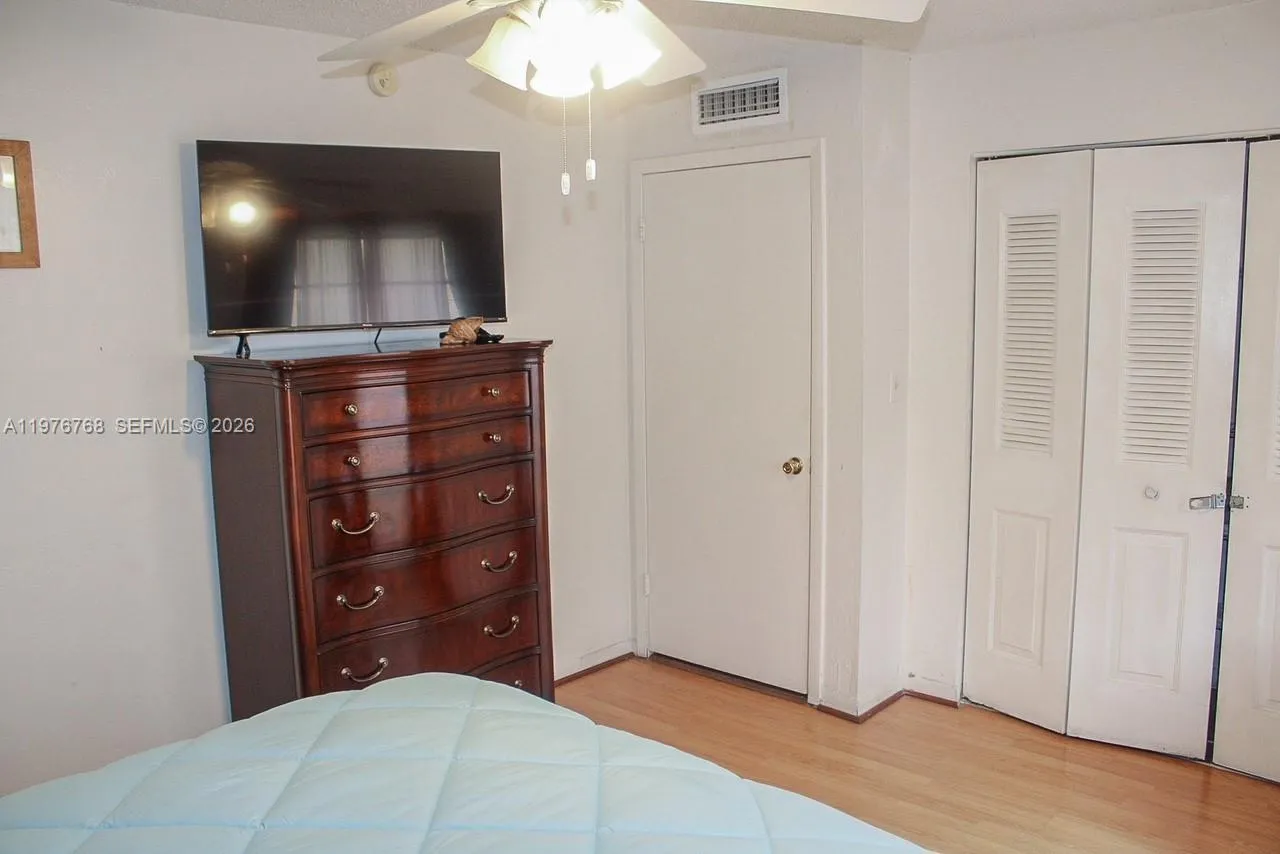 10818 N Kendall Dr R25, Miami, Florida 33176, Miami, Florida 33176, 2 Bedrooms Bedrooms, ,2 BathroomsBathrooms,Residential,For Sale,10818 N Kendall Dr R25, Miami, Florida 33176,A11976768