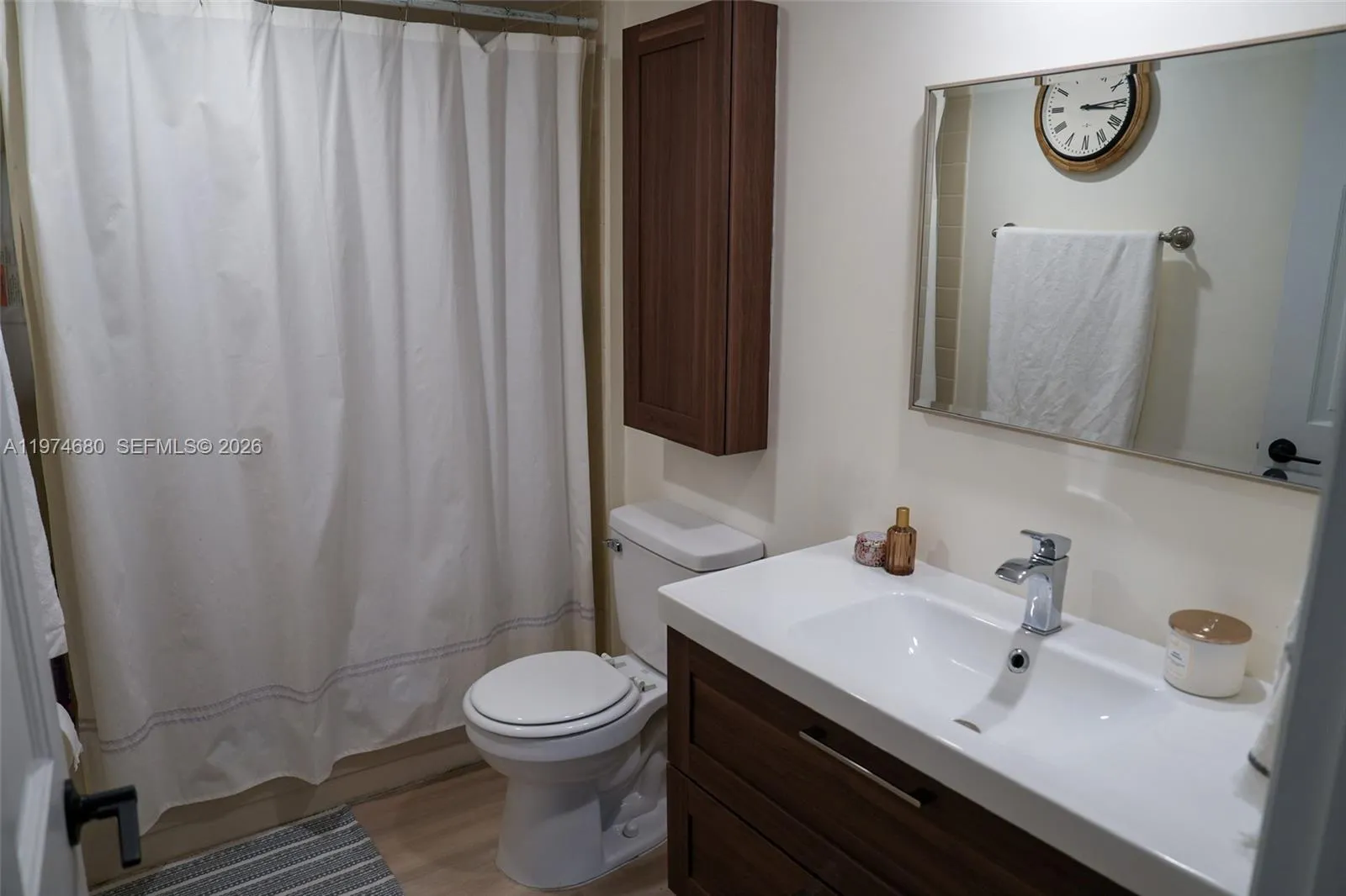 1709 Whitehall Dr 405, Davie, Florida 33324, Davie, Florida 33324, 2 Bedrooms Bedrooms, ,2 BathroomsBathrooms,Residential,For Sale,1709 Whitehall Dr 405, Davie, Florida 33324,A11974680