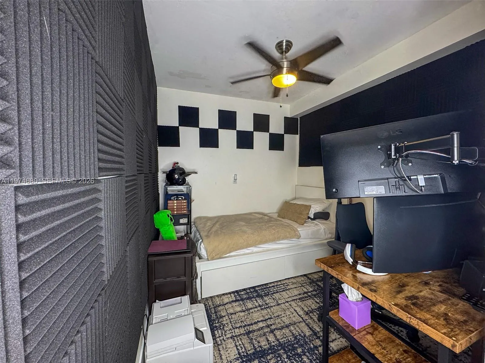 1709 Whitehall Dr 405, Davie, Florida 33324, Davie, Florida 33324, 2 Bedrooms Bedrooms, ,2 BathroomsBathrooms,Residential,For Sale,1709 Whitehall Dr 405, Davie, Florida 33324,A11974680