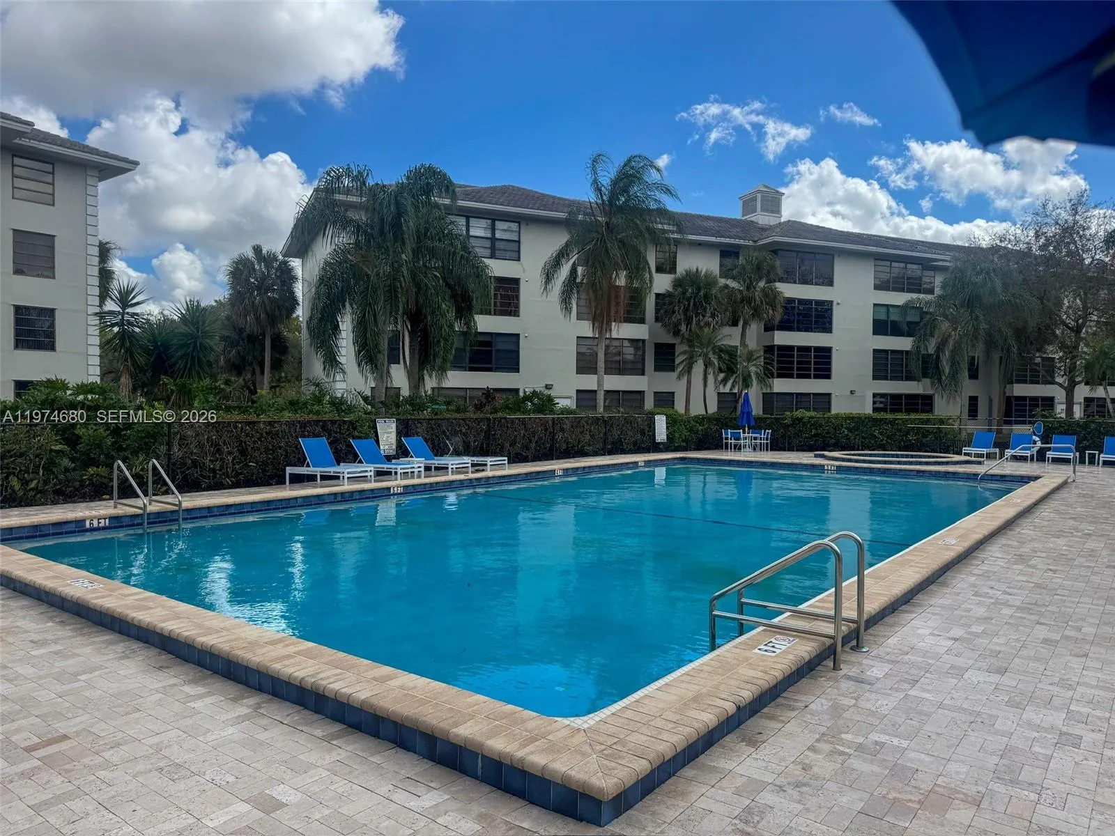 1709 Whitehall Dr 405, Davie, Florida 33324, Davie, Florida 33324, 2 Bedrooms Bedrooms, ,2 BathroomsBathrooms,Residential,For Sale,1709 Whitehall Dr 405, Davie, Florida 33324,A11974680