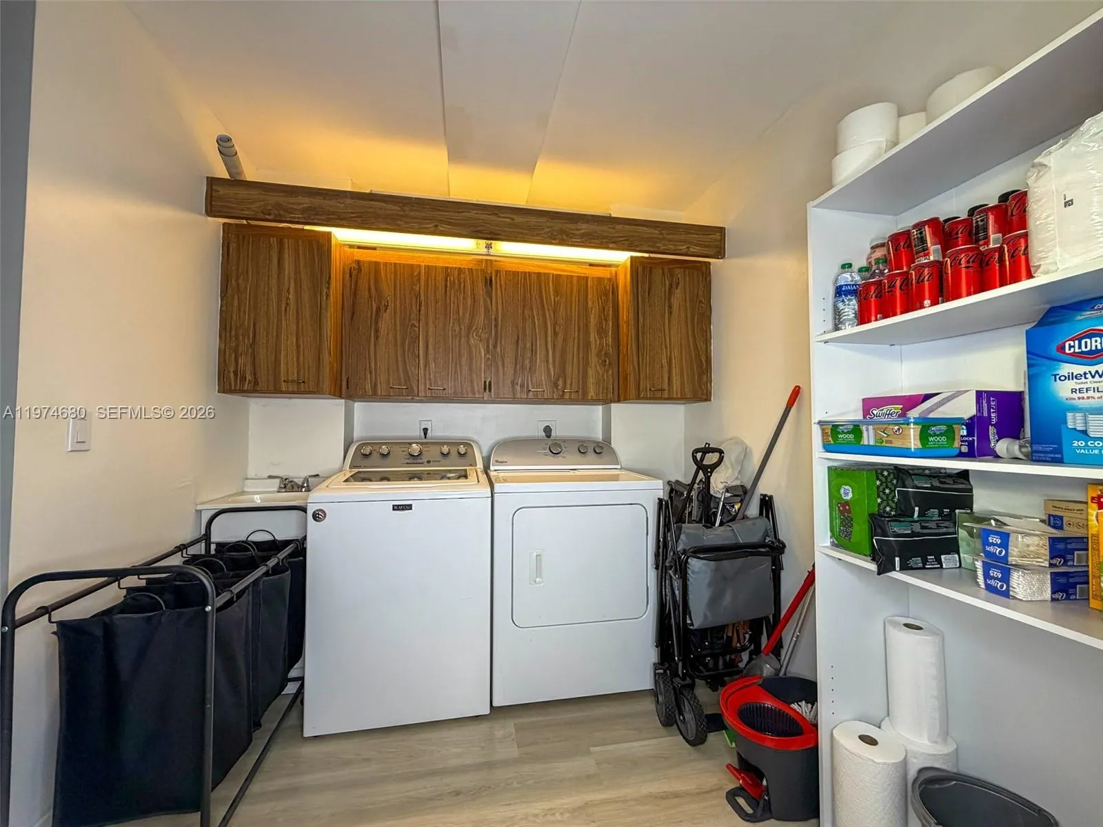 1709 Whitehall Dr 405, Davie, Florida 33324, Davie, Florida 33324, 2 Bedrooms Bedrooms, ,2 BathroomsBathrooms,Residential,For Sale,1709 Whitehall Dr 405, Davie, Florida 33324,A11974680