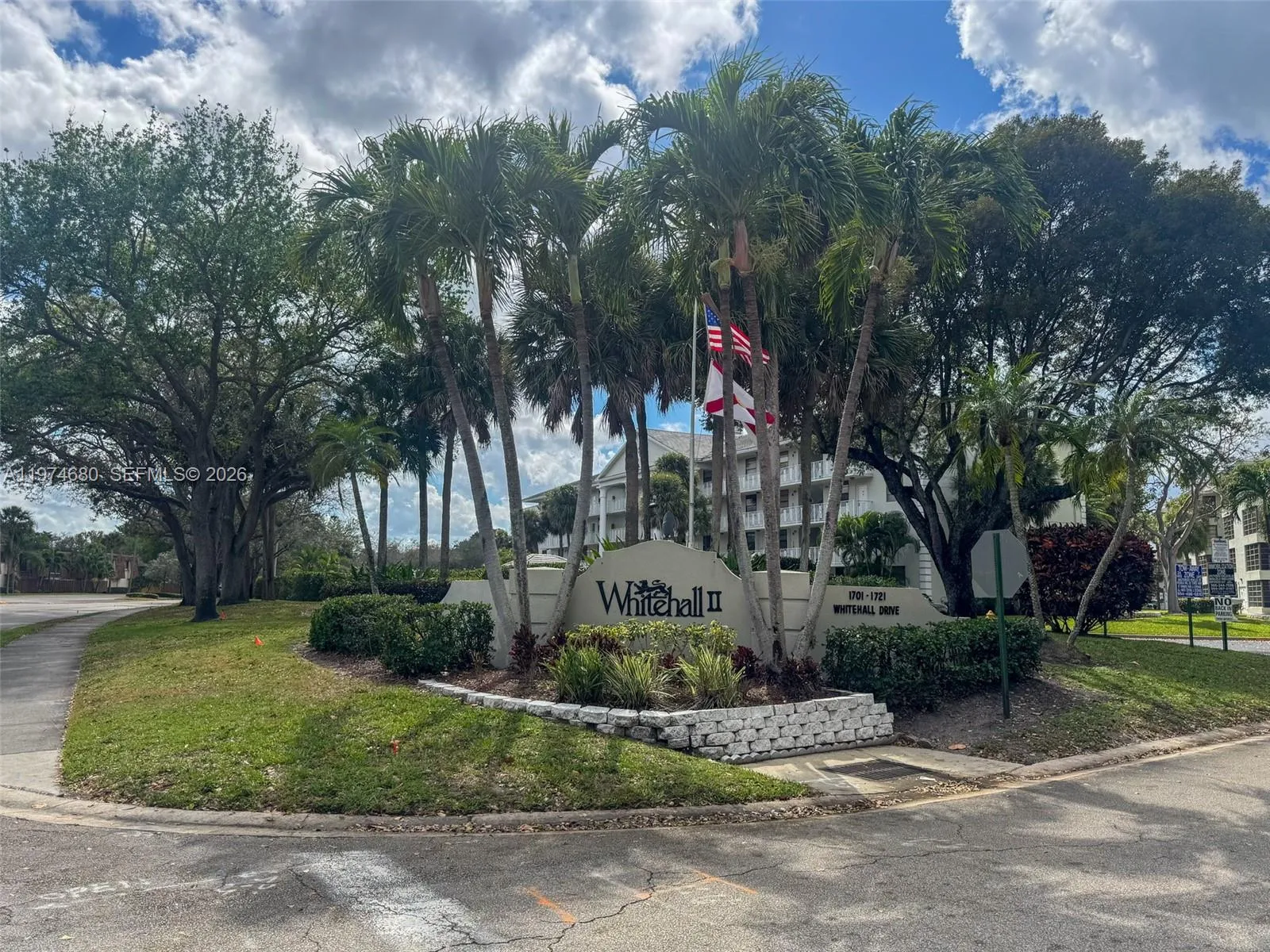 1709 Whitehall Dr 405, Davie, Florida 33324, Davie, Florida 33324, 2 Bedrooms Bedrooms, ,2 BathroomsBathrooms,Residential,For Sale,1709 Whitehall Dr 405, Davie, Florida 33324,A11974680
