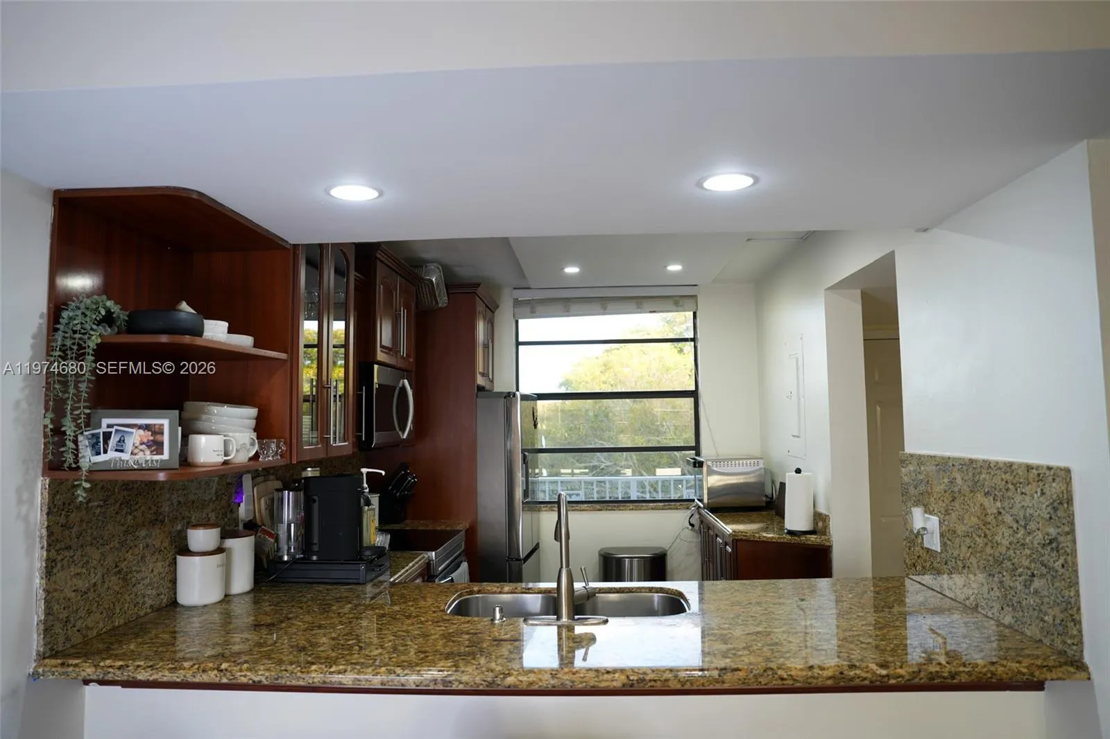 1709 Whitehall Dr 405, Davie, Florida 33324, Davie, Florida 33324, 2 Bedrooms Bedrooms, ,2 BathroomsBathrooms,Residential,For Sale,1709 Whitehall Dr 405, Davie, Florida 33324,A11974680