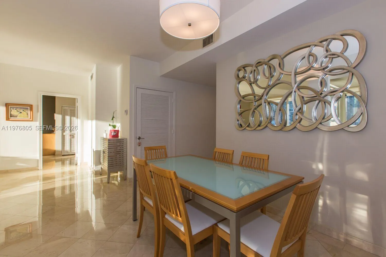 888 Brickell Key Dr 804, Miami, Florida 33131, Miami, Florida 33131, 2 Bedrooms Bedrooms, ,2 BathroomsBathrooms,Residential Lease,For Rent,888 Brickell Key Dr 804, Miami, Florida 33131,A11976805