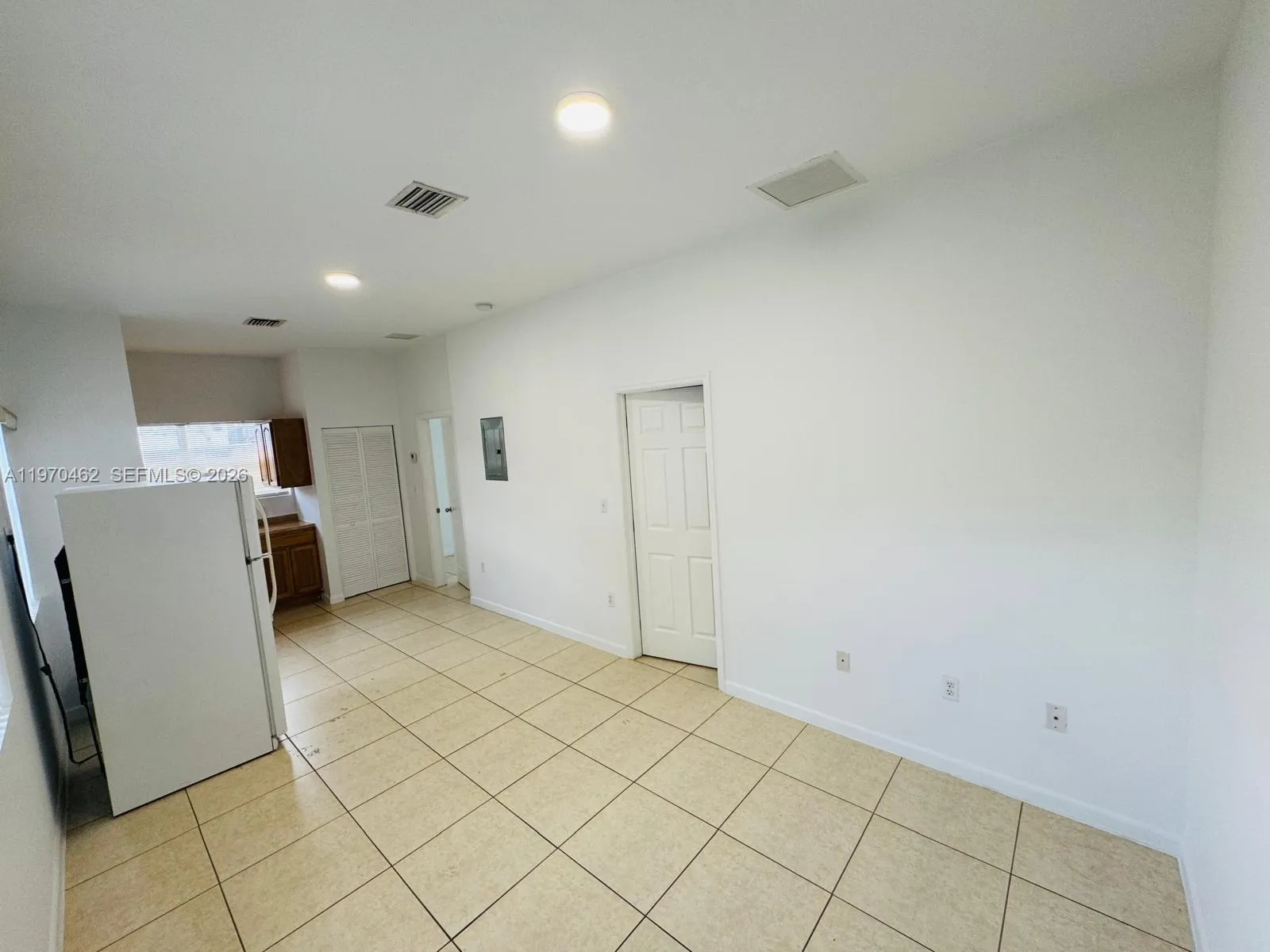 1330 Nw 5th St 5, Miami, Florida 33125, Miami, Florida 33125, ,Commercial Sale,For Sale,1330 Nw 5th St 5, Miami, Florida 33125,A11970462