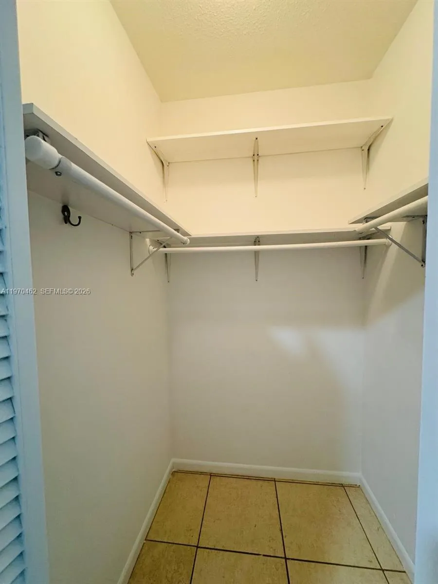 1330 Nw 5th St 5, Miami, Florida 33125, Miami, Florida 33125, ,Commercial Sale,For Sale,1330 Nw 5th St 5, Miami, Florida 33125,A11970462