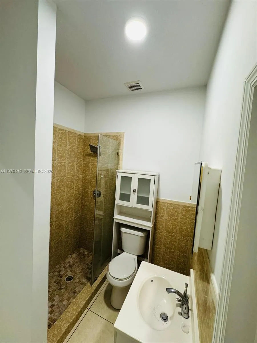 1330 Nw 5th St 5, Miami, Florida 33125, Miami, Florida 33125, ,Commercial Sale,For Sale,1330 Nw 5th St 5, Miami, Florida 33125,A11970462