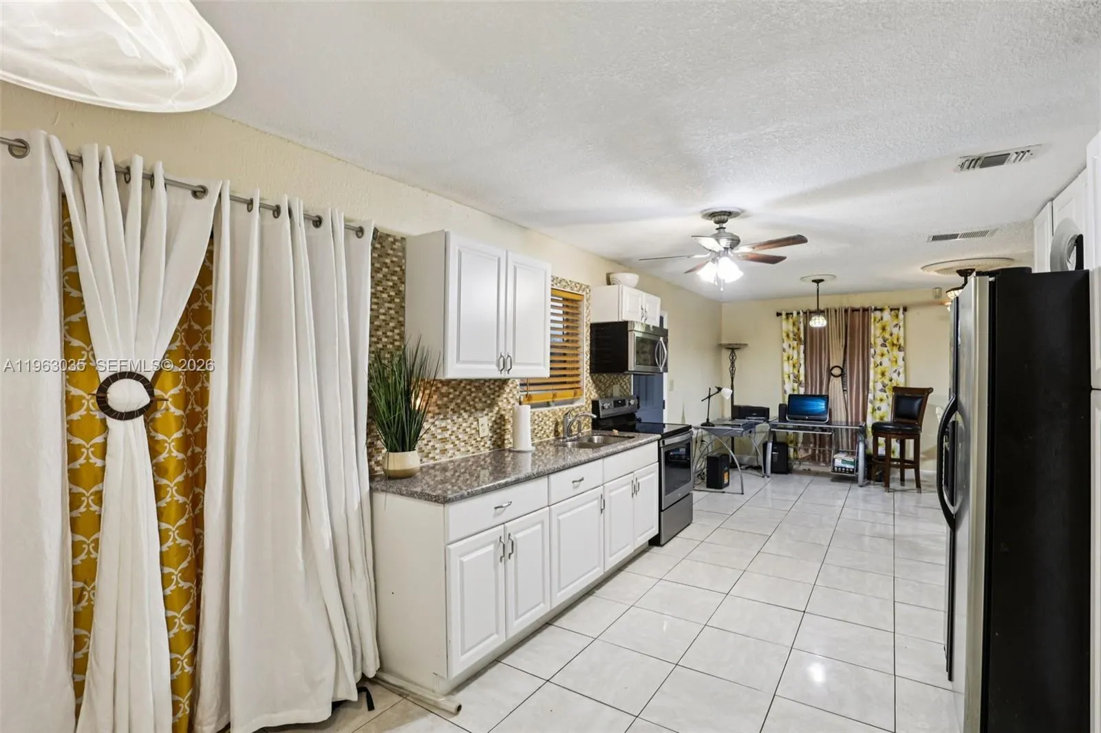 3398 Nw 212th St, Miami Gardens, Florida 33056, Miami Gardens, Florida 33056, 3 Bedrooms Bedrooms, ,2 BathroomsBathrooms,Residential,For Sale,3398 Nw 212th St, Miami Gardens, Florida 33056,A11963035