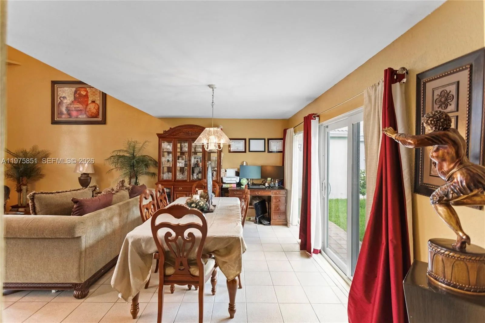1071 Sw 101st Ter, Pembroke Pines, Florida 33025, Pembroke Pines, Florida 33025, 3 Bedrooms Bedrooms, ,2 BathroomsBathrooms,Residential,For Sale,1071 Sw 101st Ter, Pembroke Pines, Florida 33025,A11975851