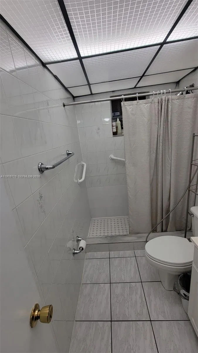 6820 W Flagler St 207, Miami, Florida 33144, Miami, Florida 33144, 2 Bedrooms Bedrooms, ,1 BathroomBathrooms,Residential,For Sale,6820 W Flagler St 207, Miami, Florida 33144,A11976775