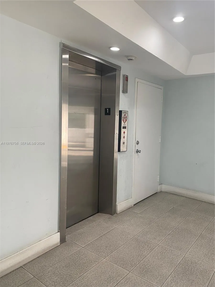 8101 Crespi Blvd 503, Miami Beach, Florida 33141, Miami Beach, Florida 33141, 1 Bedroom Bedrooms, ,1 BathroomBathrooms,Residential Lease,For Rent,8101 Crespi Blvd 503, Miami Beach, Florida 33141,A11976756