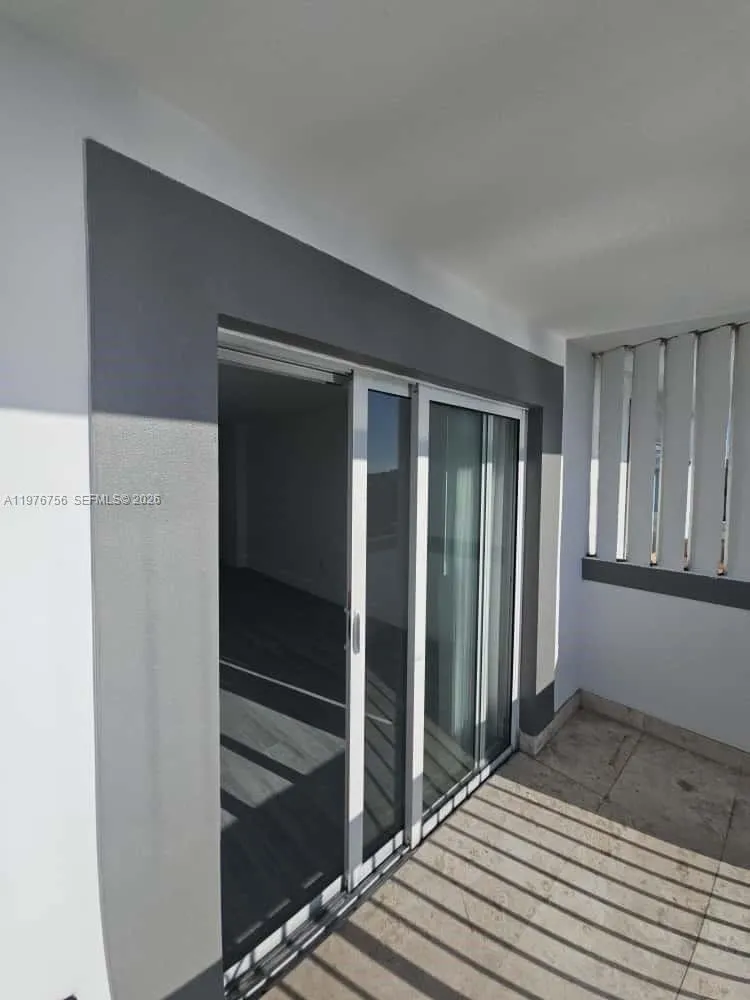 8101 Crespi Blvd 503, Miami Beach, Florida 33141, Miami Beach, Florida 33141, 1 Bedroom Bedrooms, ,1 BathroomBathrooms,Residential Lease,For Rent,8101 Crespi Blvd 503, Miami Beach, Florida 33141,A11976756
