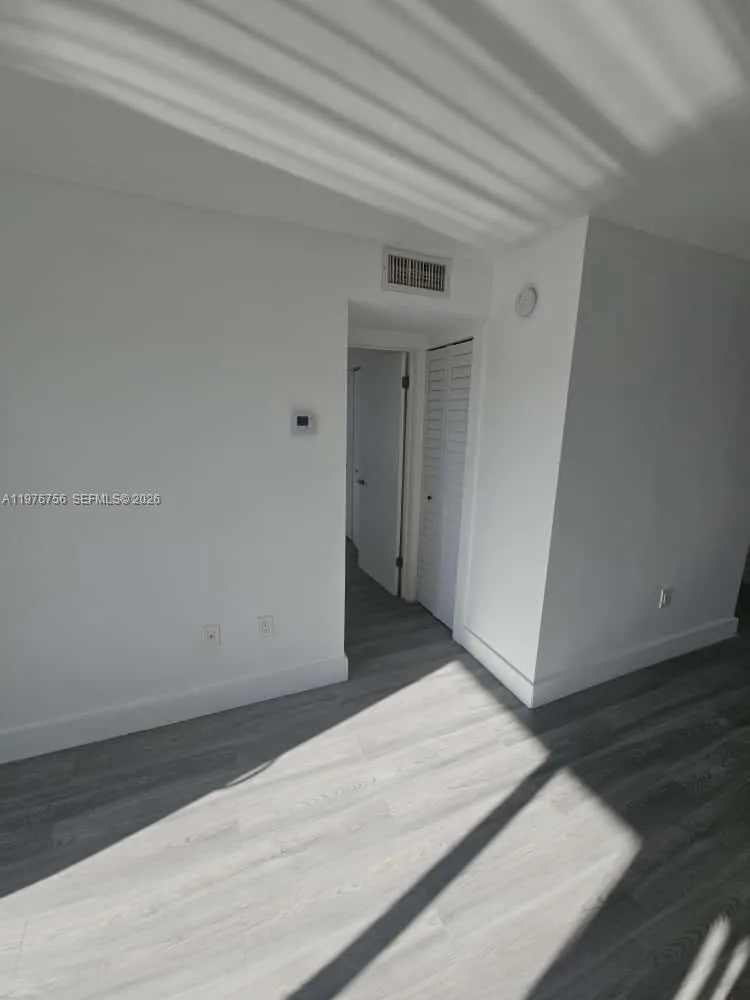 8101 Crespi Blvd 503, Miami Beach, Florida 33141, Miami Beach, Florida 33141, 1 Bedroom Bedrooms, ,1 BathroomBathrooms,Residential Lease,For Rent,8101 Crespi Blvd 503, Miami Beach, Florida 33141,A11976756