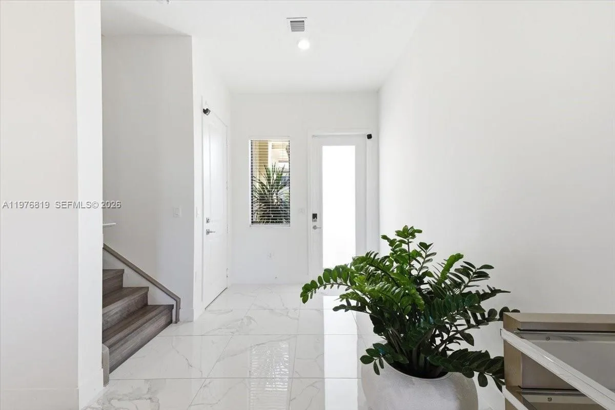 12060 Sw 82nd Pl, Miami, Florida 33156, Miami, Florida 33156, 4 Bedrooms Bedrooms, ,3 BathroomsBathrooms,Residential,For Sale,12060 Sw 82nd Pl, Miami, Florida 33156,A11976819