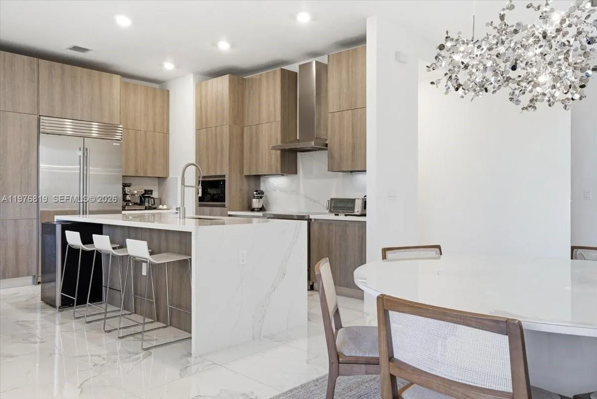 12060 Sw 82nd Pl, Miami, Florida 33156, Miami, Florida 33156, 4 Bedrooms Bedrooms, ,3 BathroomsBathrooms,Residential,For Sale,12060 Sw 82nd Pl, Miami, Florida 33156,A11976819