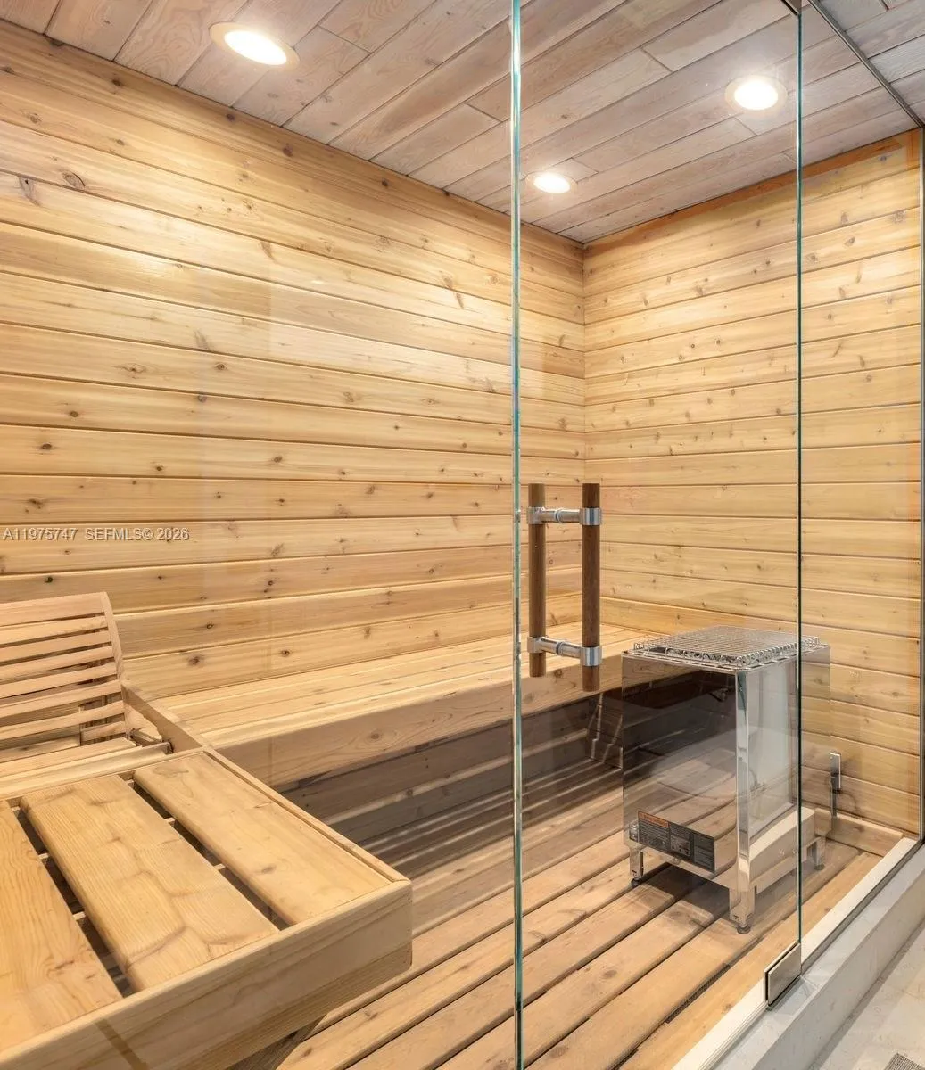 7150 W Lago Dr, Coral Gables, Florida 33143, Coral Gables, Florida 33143, 6 Bedrooms Bedrooms, ,6 BathroomsBathrooms,Residential,For Sale,7150 W Lago Dr, Coral Gables, Florida 33143,A11975747