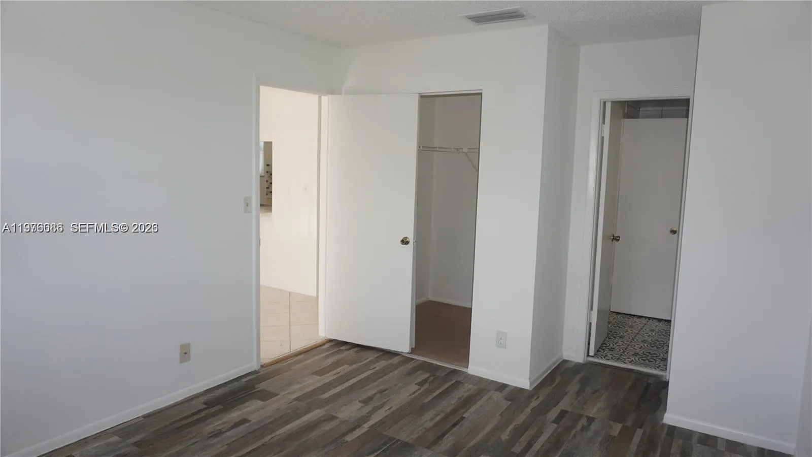 10057 Winding Lake Rd. 204, Sunrise, Florida 33351, Sunrise, Florida 33351, 1 Bedroom Bedrooms, ,1 BathroomBathrooms,Residential Lease,For Rent,10057 Winding Lake Rd. 204, Sunrise, Florida 33351,A11976086