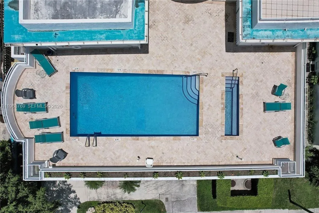 9156 Collins Ave 204, Surfside, Florida 33154, Surfside, Florida 33154, 1 Bedroom Bedrooms, ,1 BathroomBathrooms,Residential Lease,For Rent,9156 Collins Ave 204, Surfside, Florida 33154,A11968769