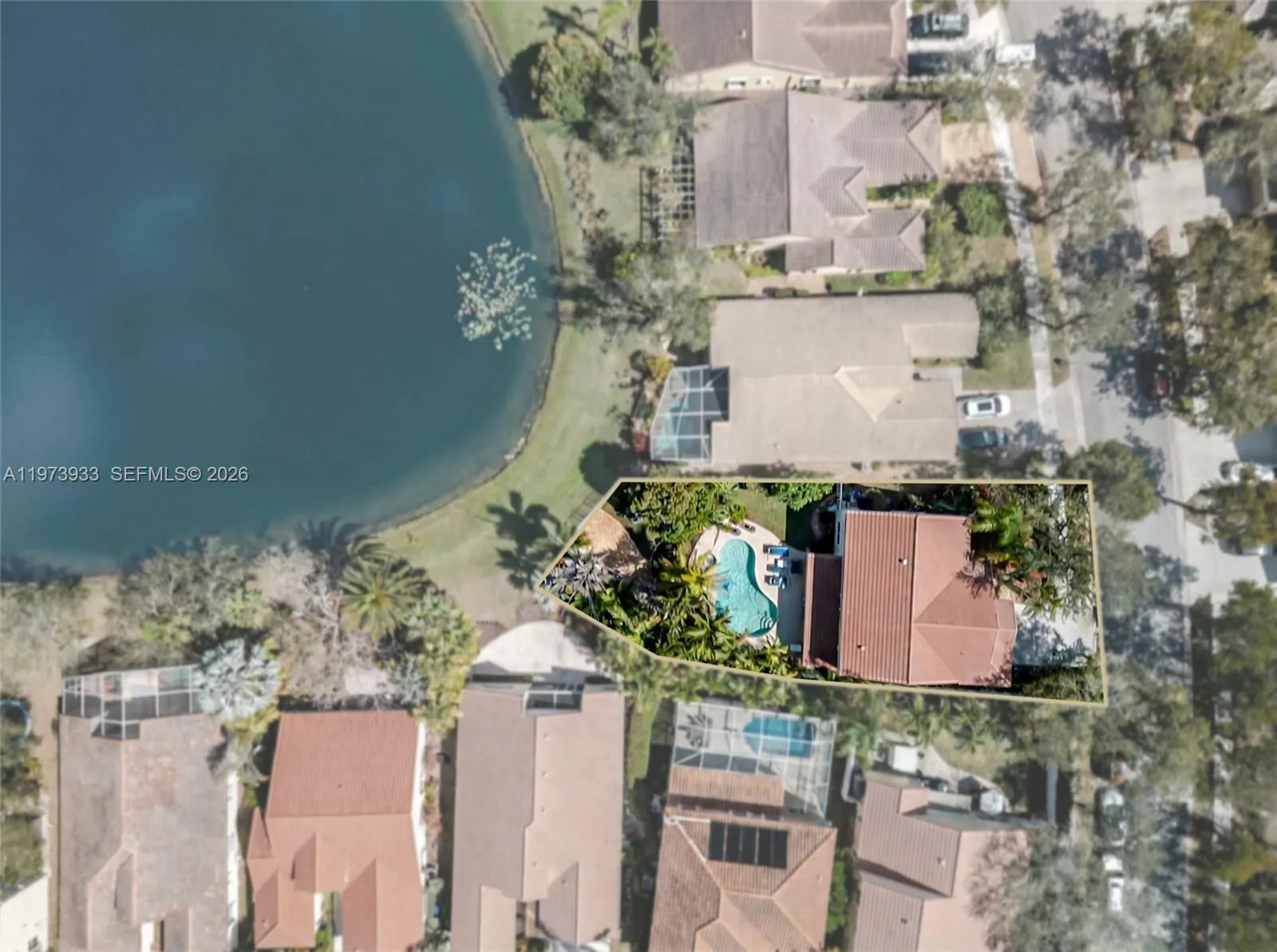 362 Lake Crest Ct, Weston, Florida 33326, Weston, Florida 33326, 4 Bedrooms Bedrooms, ,2 BathroomsBathrooms,Residential,For Sale,362 Lake Crest Ct, Weston, Florida 33326,A11973933