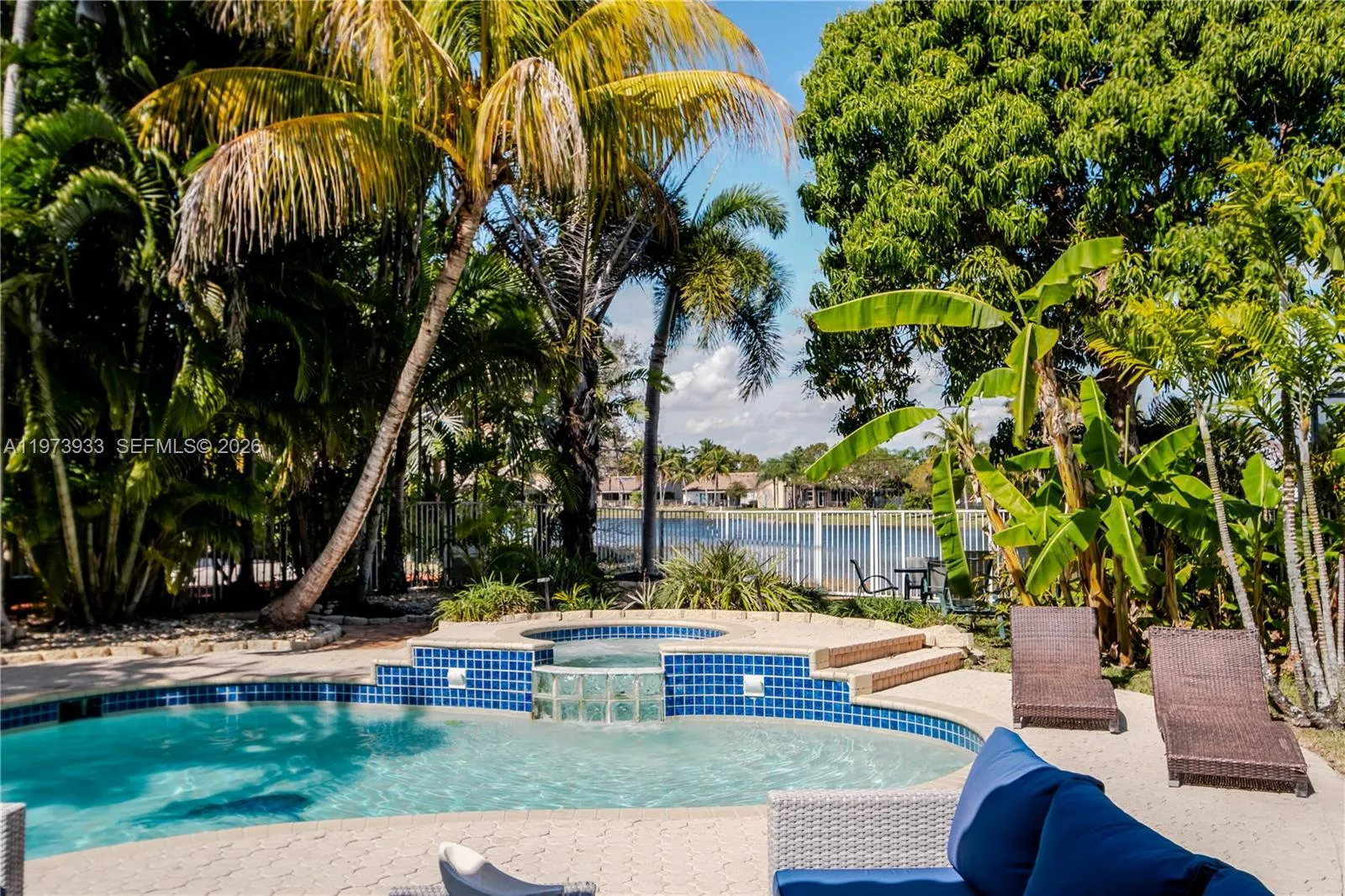 362 Lake Crest Ct, Weston, Florida 33326, Weston, Florida 33326, 4 Bedrooms Bedrooms, ,2 BathroomsBathrooms,Residential,For Sale,362 Lake Crest Ct, Weston, Florida 33326,A11973933