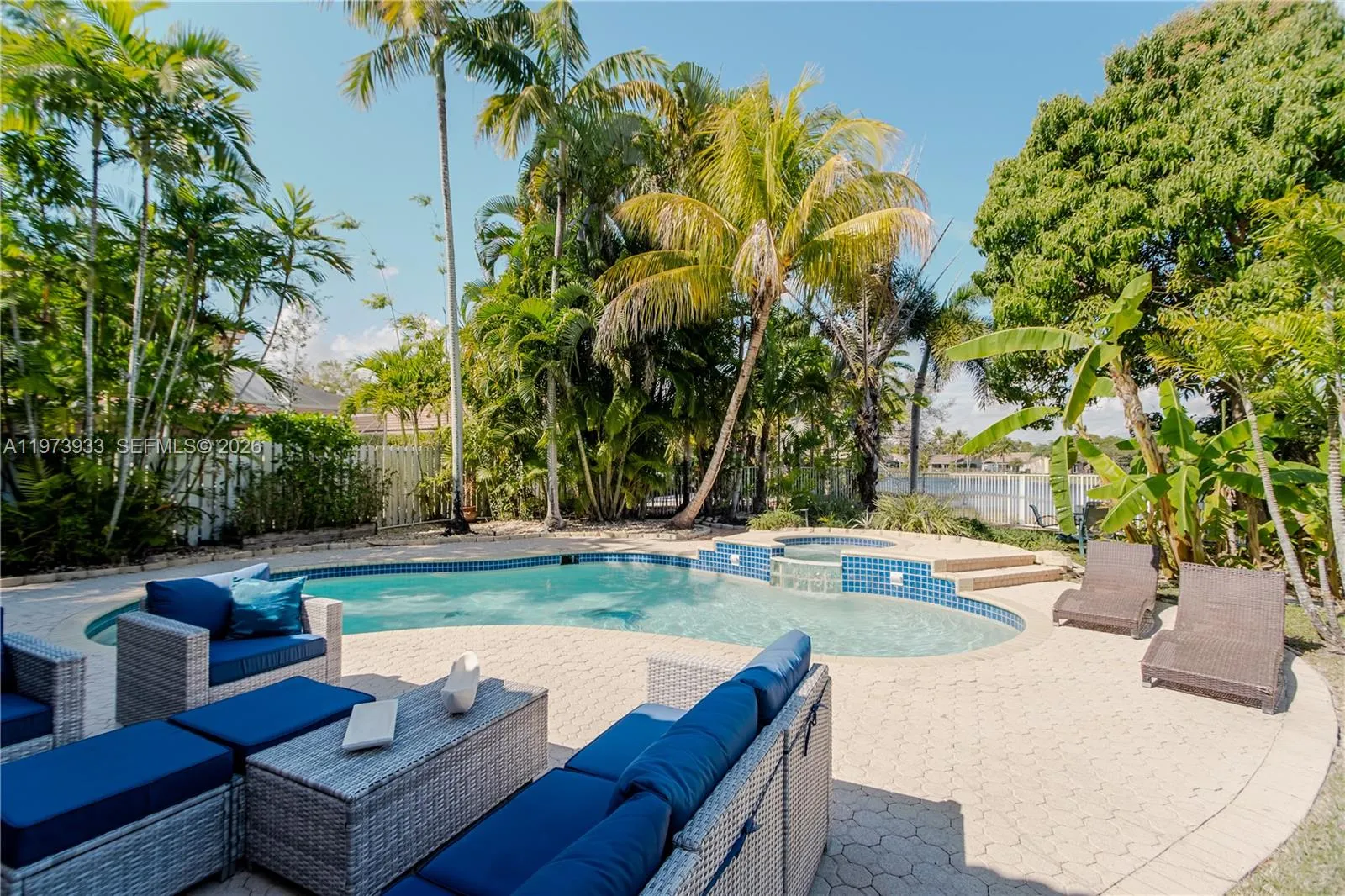 362 Lake Crest Ct, Weston, Florida 33326, Weston, Florida 33326, 4 Bedrooms Bedrooms, ,2 BathroomsBathrooms,Residential,For Sale,362 Lake Crest Ct, Weston, Florida 33326,A11973933