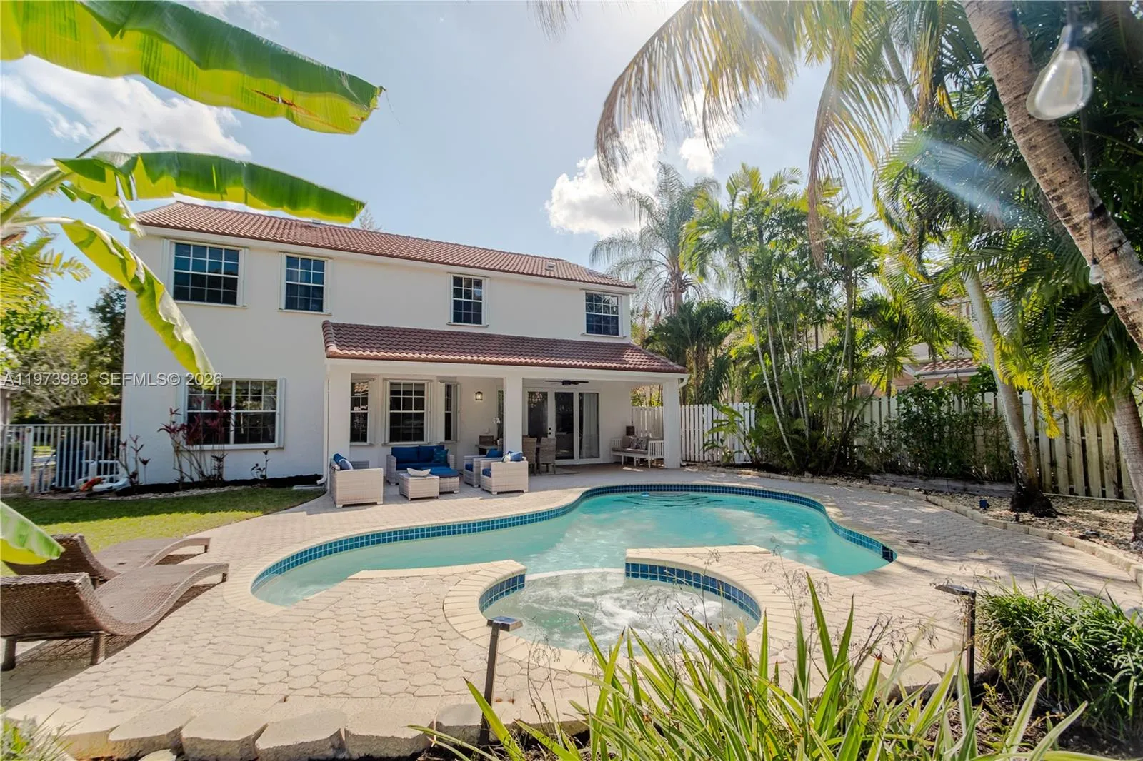 362 Lake Crest Ct, Weston, Florida 33326, Weston, Florida 33326, 4 Bedrooms Bedrooms, ,2 BathroomsBathrooms,Residential,For Sale,362 Lake Crest Ct, Weston, Florida 33326,A11973933