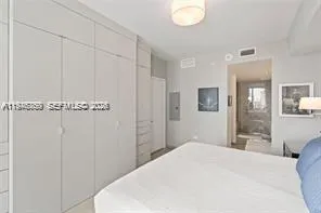 68 Se 6th St 1209, Miami, Florida 33131, Miami, Florida 33131, 2 Bedrooms Bedrooms, ,2 BathroomsBathrooms,Residential Lease,For Rent,68 Se 6th St 1209, Miami, Florida 33131,A11976360