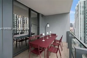 68 Se 6th St 1209, Miami, Florida 33131, Miami, Florida 33131, 2 Bedrooms Bedrooms, ,2 BathroomsBathrooms,Residential Lease,For Rent,68 Se 6th St 1209, Miami, Florida 33131,A11976360