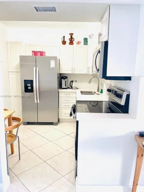 3675 N Country Club Dr 708, Aventura, Florida 3318, Aventura, Florida 33180, 2 Bedrooms Bedrooms, ,2 BathroomsBathrooms,Residential Lease,For Rent,3675 N Country Club Dr 708, Aventura, Florida 3318,A11976841