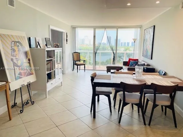 3675 N Country Club Dr 708, Aventura, Florida 3318, Aventura, Florida 33180, 2 Bedrooms Bedrooms, ,2 BathroomsBathrooms,Residential Lease,For Rent,3675 N Country Club Dr 708, Aventura, Florida 3318,A11976841
