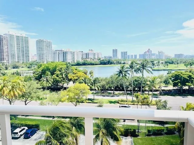 3675 N Country Club Dr 708, Aventura, Florida 3318, Aventura, Florida 33180, 2 Bedrooms Bedrooms, ,2 BathroomsBathrooms,Residential Lease,For Rent,3675 N Country Club Dr 708, Aventura, Florida 3318,A11976841