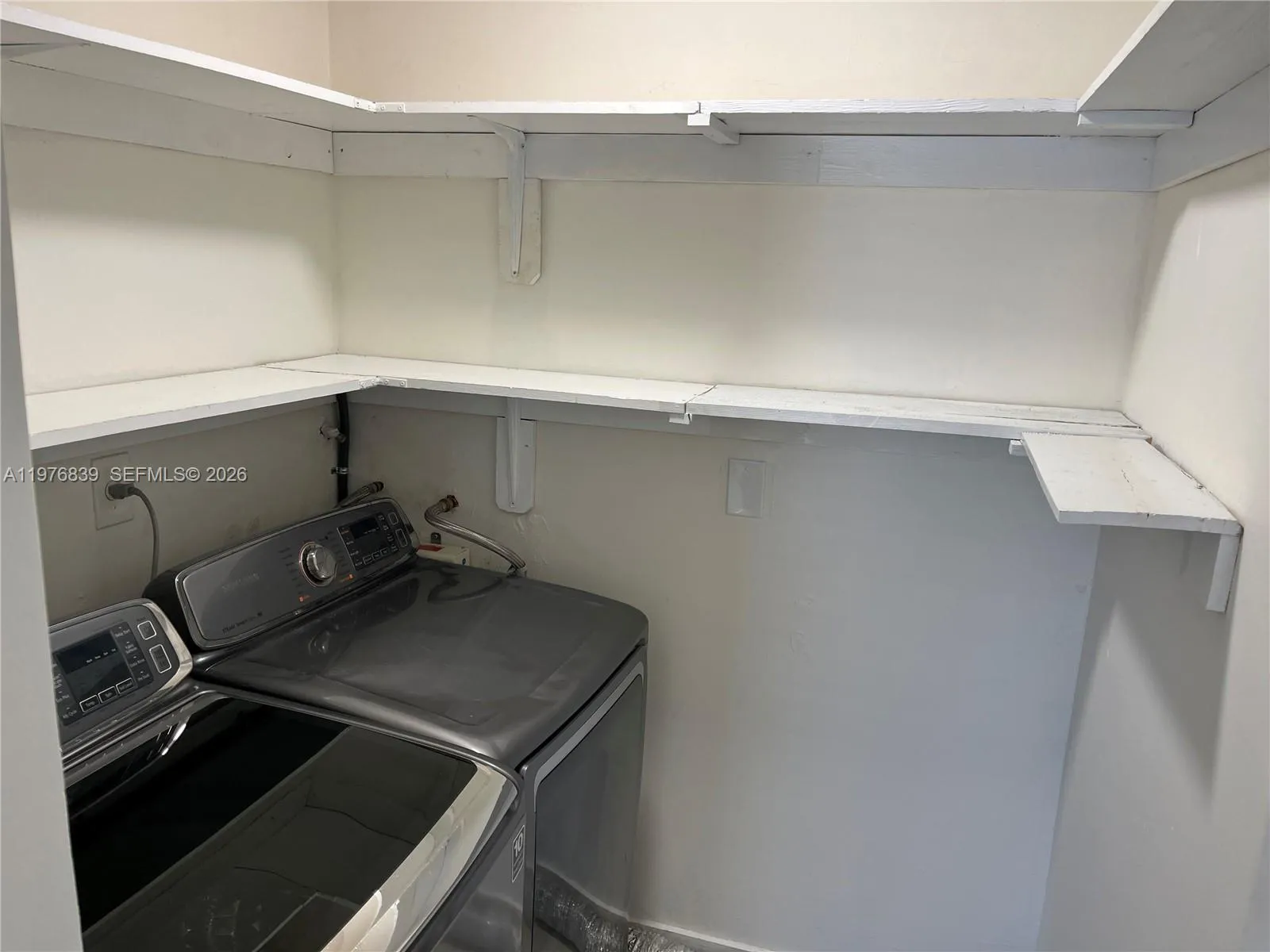 3674 Sw 25th Ter 3674, Miami, Florida 33133, Miami, Florida 33133, 2 Bedrooms Bedrooms, ,1 BathroomBathrooms,Residential Lease,For Rent,3674 Sw 25th Ter 3674, Miami, Florida 33133,A11976839