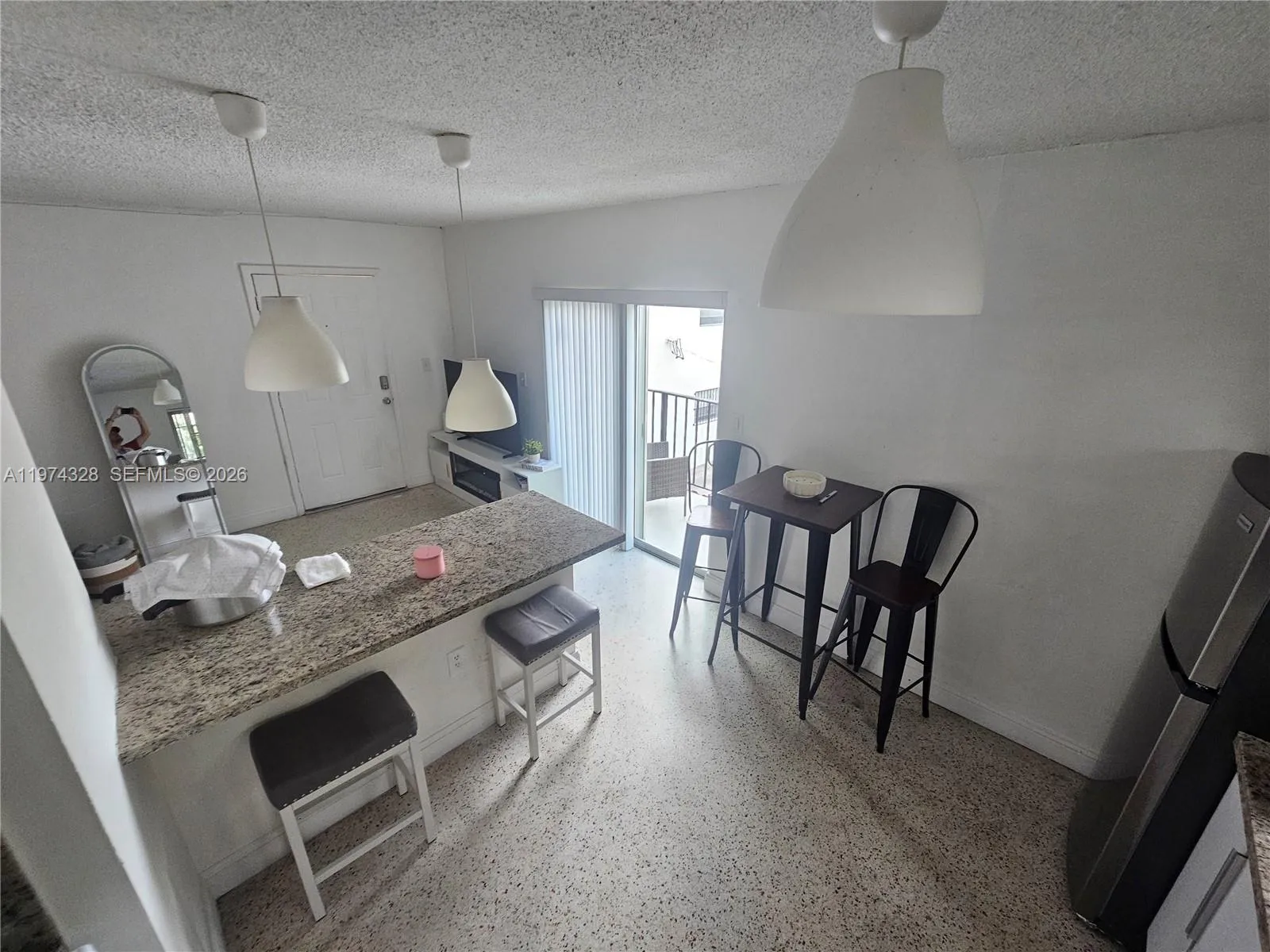 1241 Nw 6th St 6, Miami, Florida 33125, Miami, Florida 33125, 2 Bedrooms Bedrooms, ,1 BathroomBathrooms,Residential Lease,For Rent,1241 Nw 6th St 6, Miami, Florida 33125,A11974328