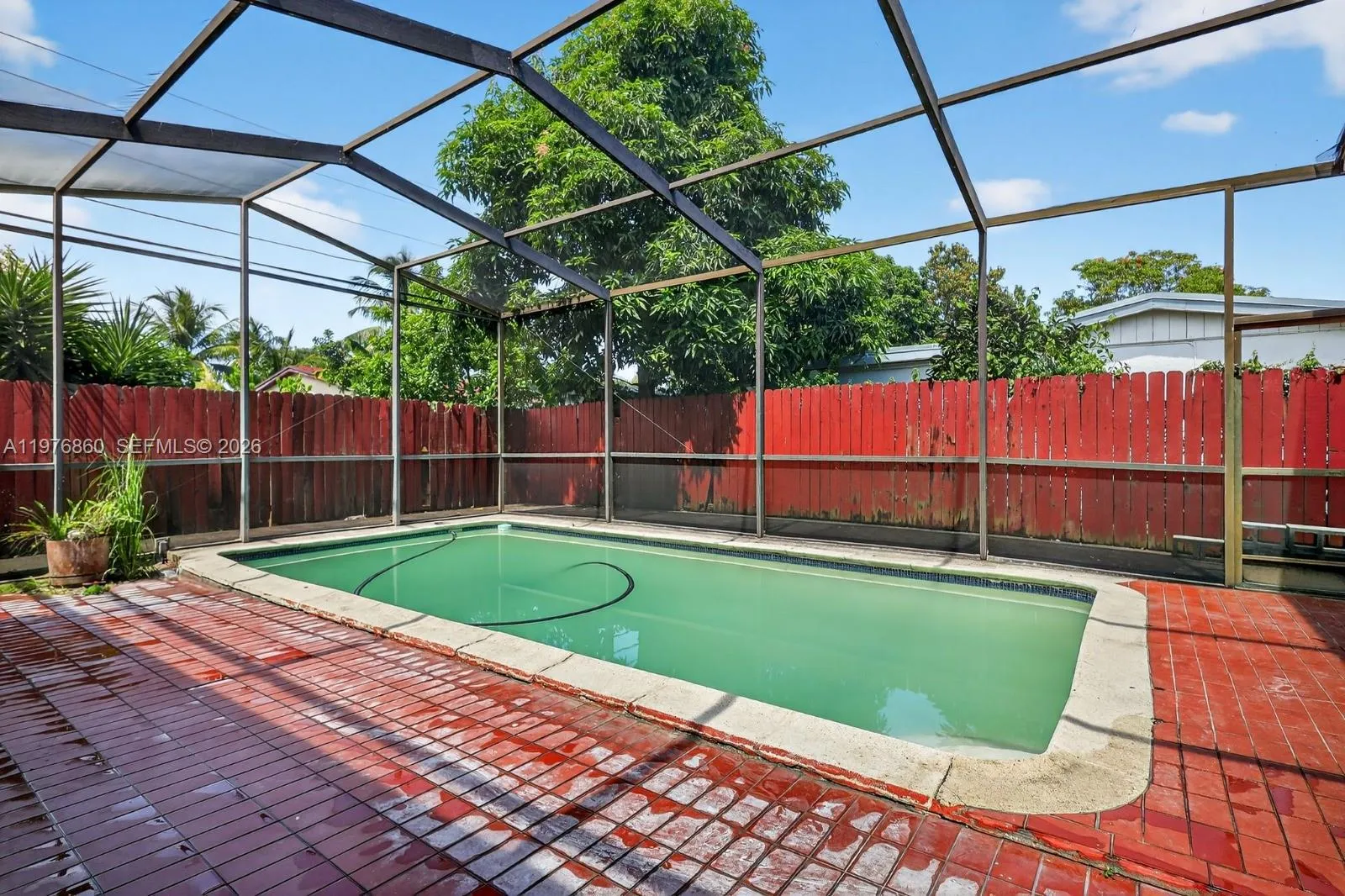 245 Ne 175th St, North Miami Beach, Florida 33162, North Miami Beach, Florida 33162, 3 Bedrooms Bedrooms, ,2 BathroomsBathrooms,Residential,For Sale,245 Ne 175th St, North Miami Beach, Florida 33162,A11976860
