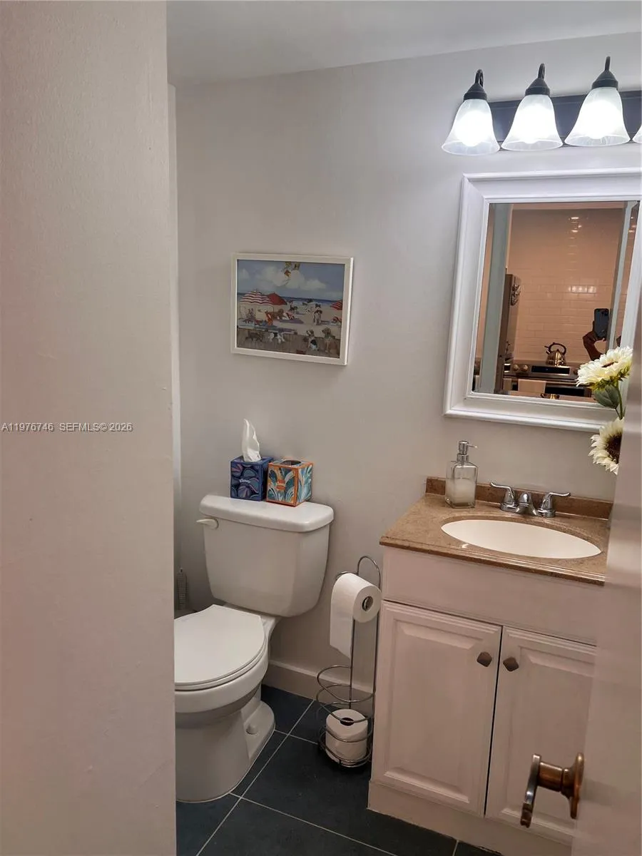 guest half bath