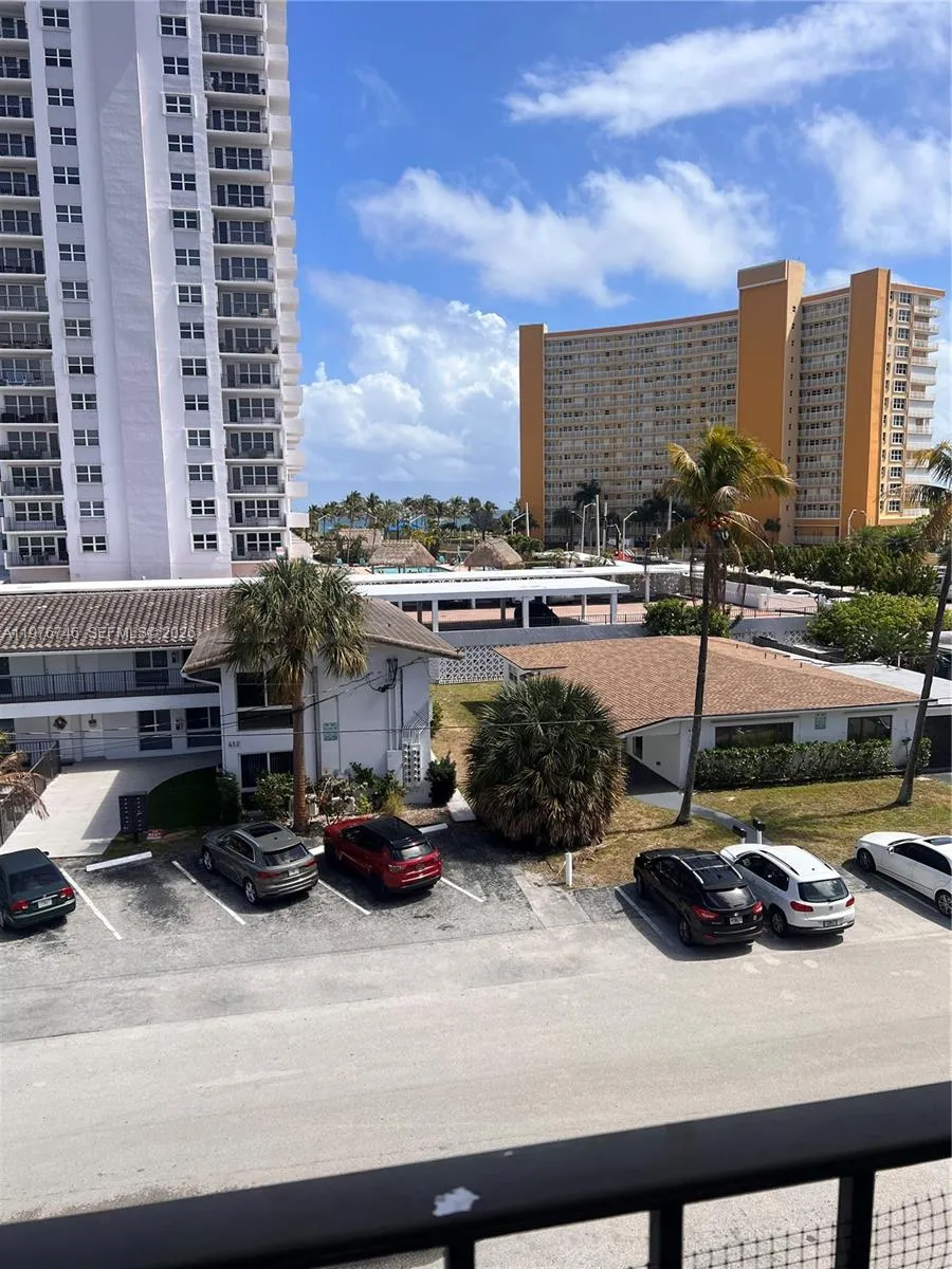 400 N Riverside Dr 410, Pompano Beach, Florida 330, Pompano Beach, Florida 33062, 1 Bedroom Bedrooms, ,1 BathroomBathrooms,Residential Lease,For Rent,400 N Riverside Dr 410, Pompano Beach, Florida 330,A11976746