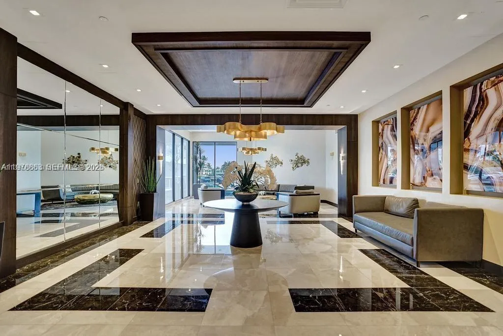 20505 E Country Club Dr 1931, Aventura, Florida 33, Aventura, Florida 33180, 2 Bedrooms Bedrooms, ,2 BathroomsBathrooms,Residential Lease,For Rent,20505 E Country Club Dr 1931, Aventura, Florida 33,A11976863