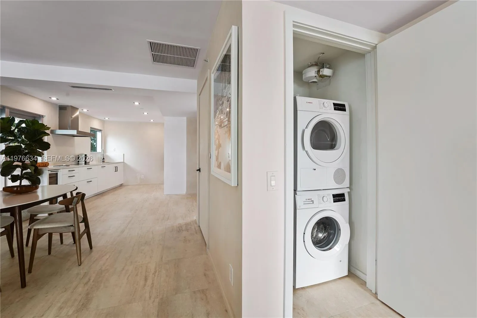 1491 Lincoln Ter 201, Miami Beach, Florida 33139, Miami Beach, Florida 33139, 1 Bedroom Bedrooms, ,1 BathroomBathrooms,Residential Lease,For Rent,1491 Lincoln Ter 201, Miami Beach, Florida 33139,A11976634