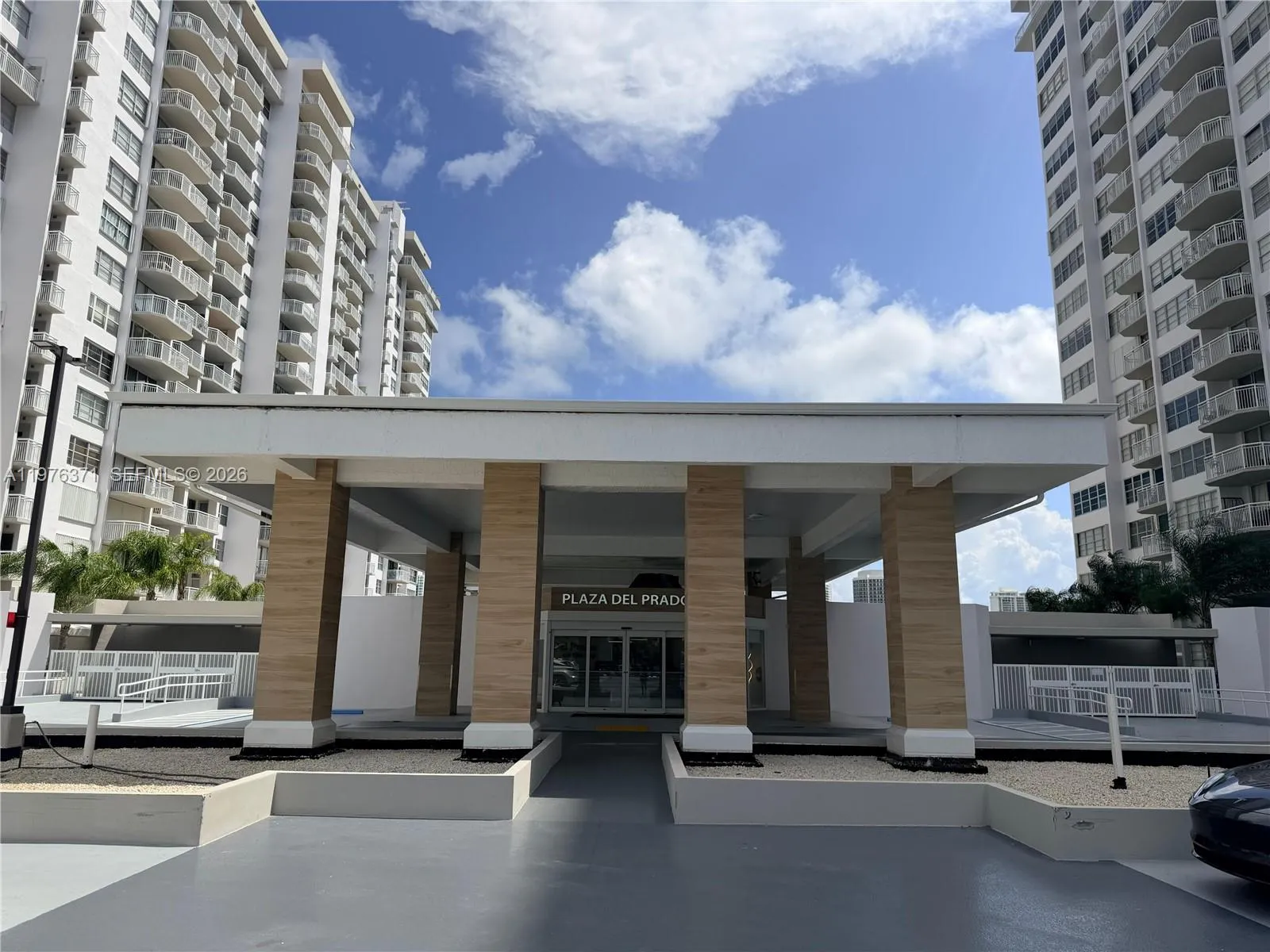 18031 Biscayne Blvd 201, Aventura, Florida 33160, Aventura, Florida 33160, ,1 BathroomBathrooms,Residential Lease,For Rent,18031 Biscayne Blvd 201, Aventura, Florida 33160,A11976371