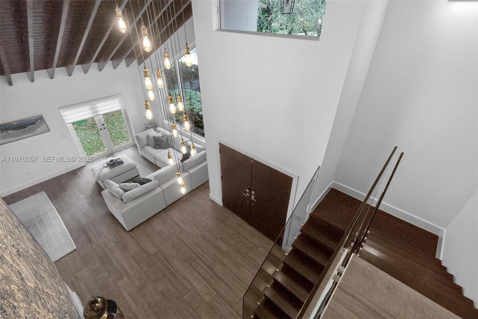 Coral Gables, Florida 33134, 3 Bedrooms Bedrooms, ,3 BathroomsBathrooms,Residential Lease,For Rent,A11976057