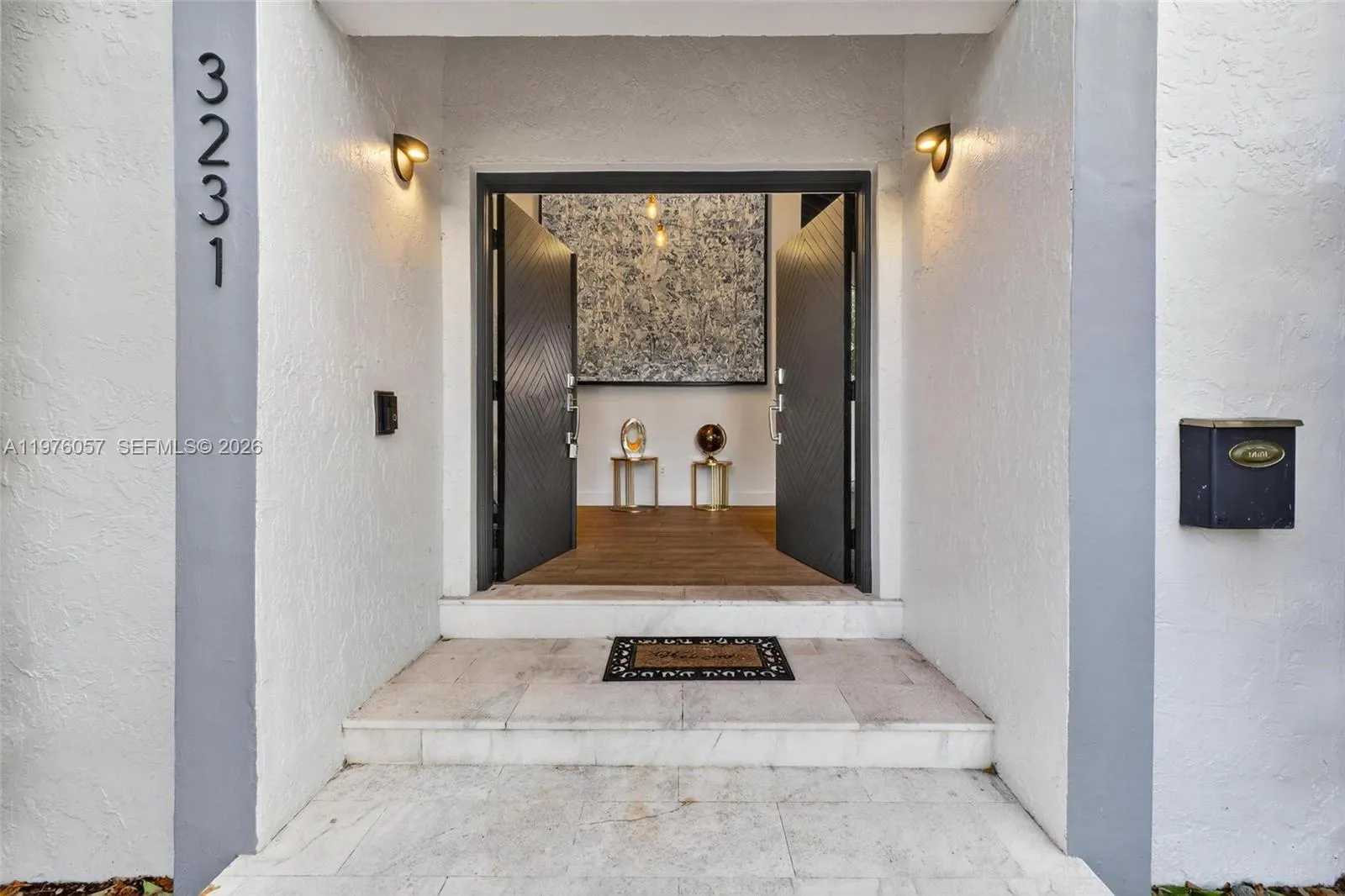 Coral Gables, Florida 33134, 3 Bedrooms Bedrooms, ,3 BathroomsBathrooms,Residential Lease,For Rent,A11976057
