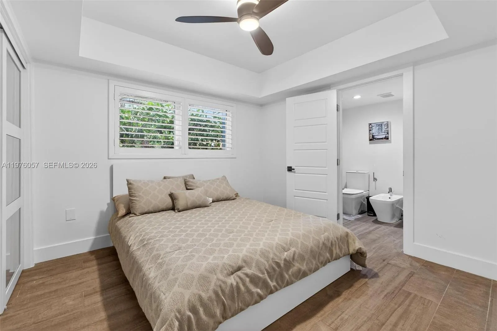 Coral Gables, Florida 33134, 3 Bedrooms Bedrooms, ,3 BathroomsBathrooms,Residential Lease,For Rent,A11976057