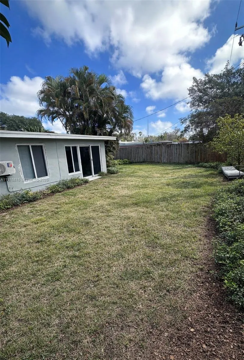 5710 Douglas St, Hollywood, Florida 33021, Hollywood, Florida 33021, 3 Bedrooms Bedrooms, ,2 BathroomsBathrooms,Residential,For Sale,5710 Douglas St, Hollywood, Florida 33021,A11976876