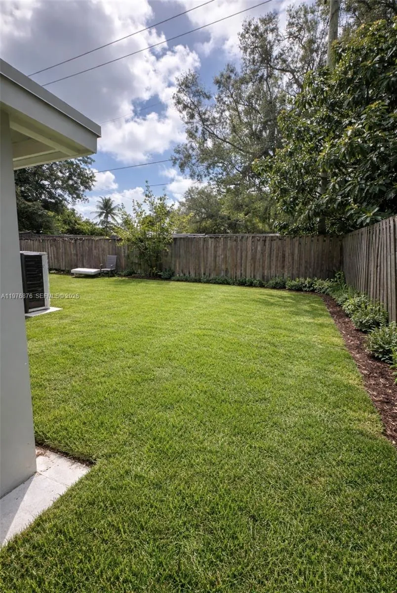 5710 Douglas St, Hollywood, Florida 33021, Hollywood, Florida 33021, 3 Bedrooms Bedrooms, ,2 BathroomsBathrooms,Residential,For Sale,5710 Douglas St, Hollywood, Florida 33021,A11976876
