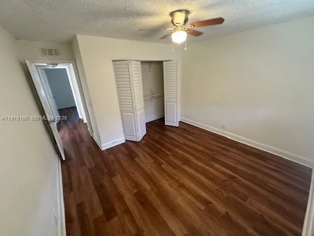 3033 Nw 68th St 12e, Fort Lauderdale, Florida 3330, Fort Lauderdale, Florida 33309, 3 Bedrooms Bedrooms, ,1 BathroomBathrooms,Residential Lease,For Rent,3033 Nw 68th St 12e, Fort Lauderdale, Florida 3330,A11976106