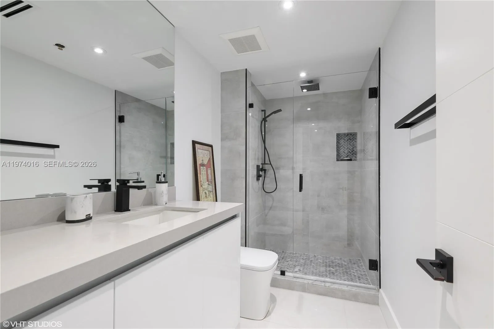 19707 Turnberry Way 28j, Aventura, Florida 33180, Aventura, Florida 33180, 3 Bedrooms Bedrooms, ,2 BathroomsBathrooms,Residential,For Sale,19707 Turnberry Way 28j, Aventura, Florida 33180,A11974016