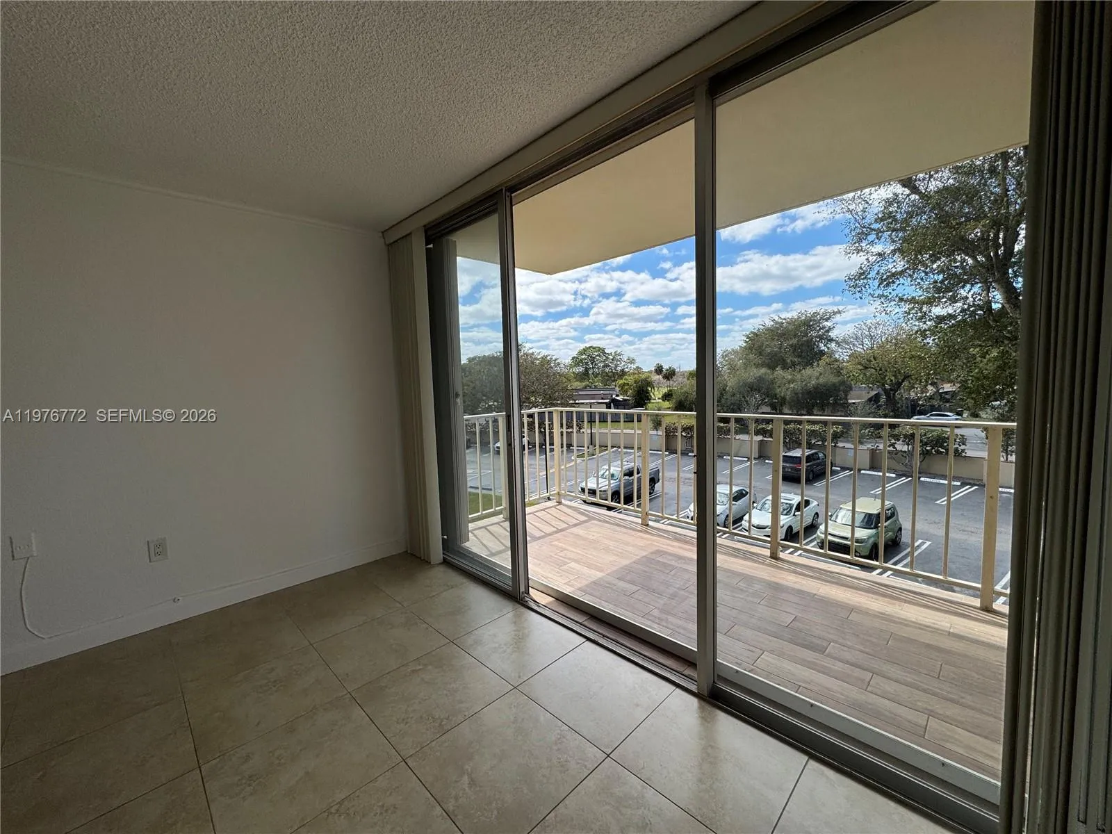 13120 Sw 92nd Ave B-302, Miami, Florida 33176, Miami, Florida 33176, 1 Bedroom Bedrooms, ,1 BathroomBathrooms,Residential Lease,For Rent,13120 Sw 92nd Ave B-302, Miami, Florida 33176,A11976772
